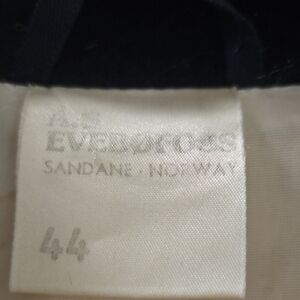 Elegant Vintage Women's Jacket